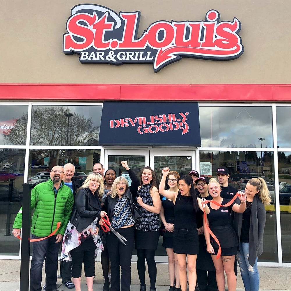 St. Louis Bar & Grill opens its first location in Western Canada! | St. Louis Bar & Grill